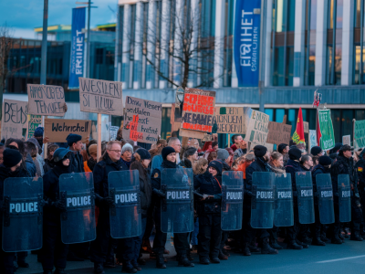 Warum persönliche tagebucheinträge politisch relevant werden können